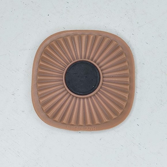 Tupperware Servalier Lid Magnet Kitchen Fridge - Picture 2 of 2